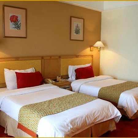 Tiara Medan Hotel & Convention Center Dış mekan fotoğraf